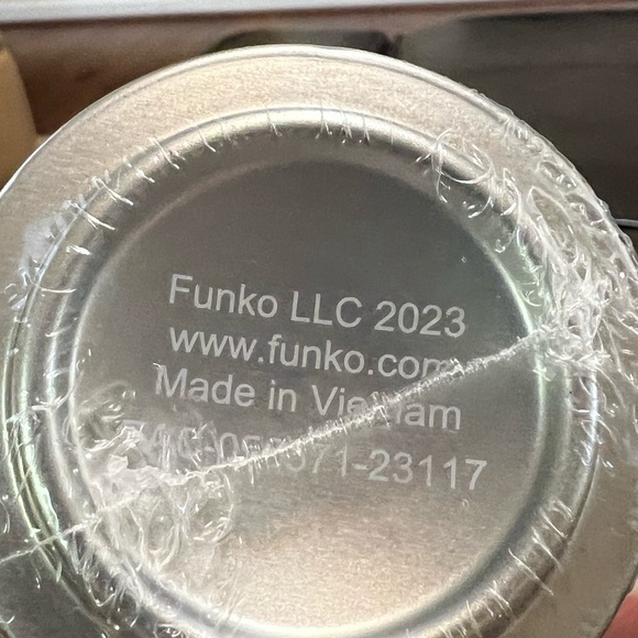 FUNKO SODA SPIDER-MAN with POSSIBLE CHASE INSIDE -
AMAZON
EXCLUSIVE - Picture 6 of 7